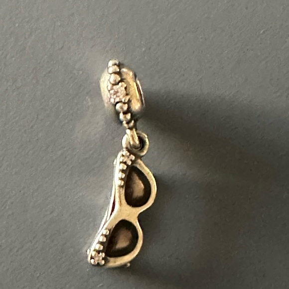 Pandora Silver Sunglasses Charm - Picture 1 of 5